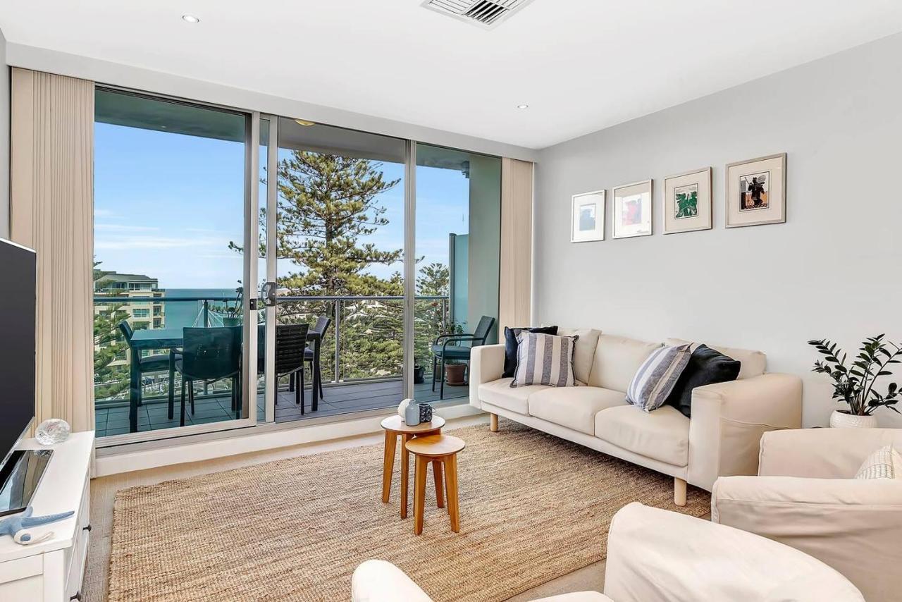 Waterfront Resort-Style Living At Glenelg Beach Adelaide Buitenkant foto